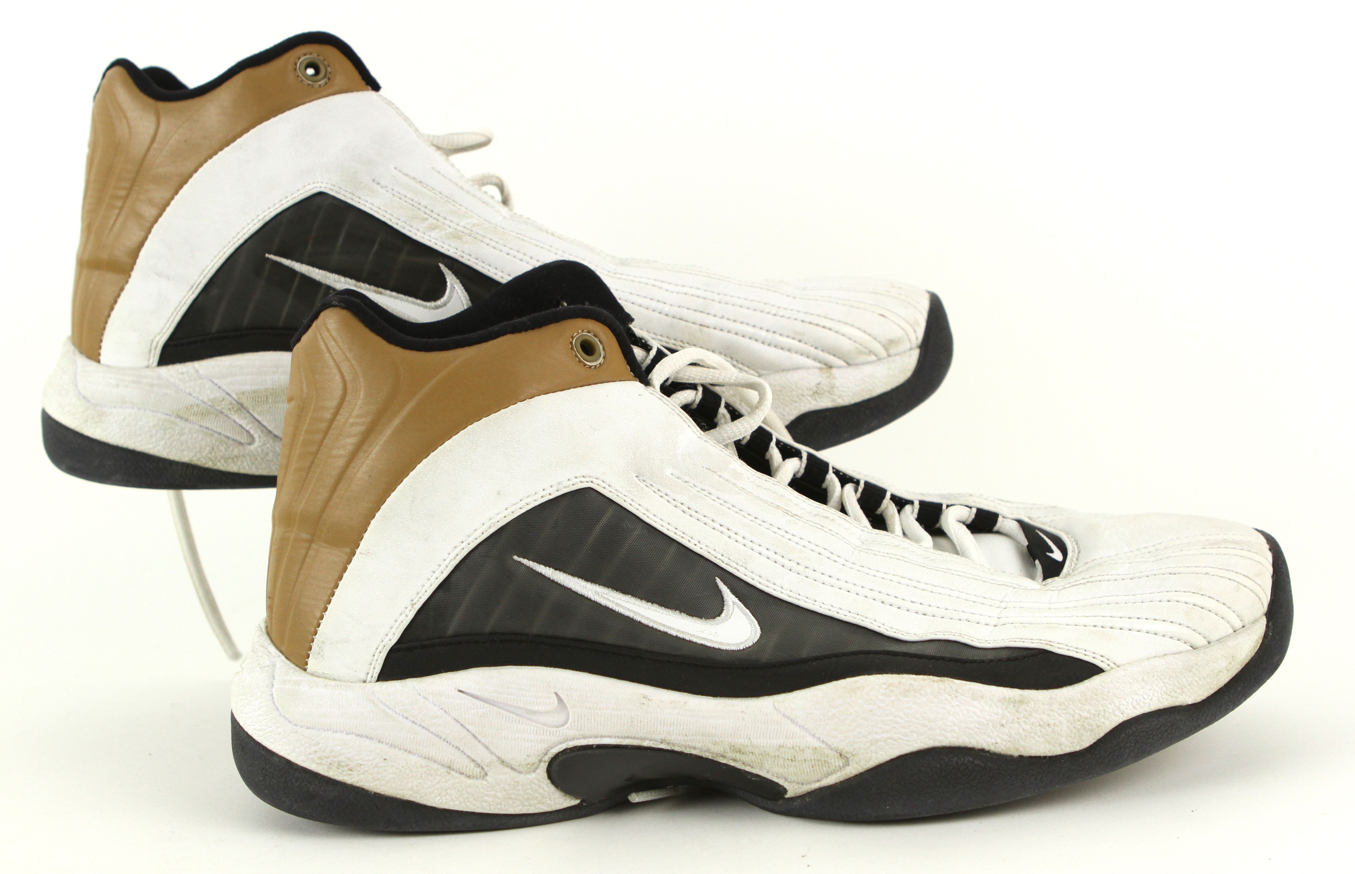 saints nike sneakers