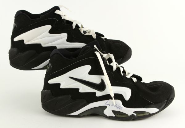 1995-97/99-2003 Eric Williams Boston Celtics Signed Game Worn Nike Flight Shoes (JSA/MEARS LOA)