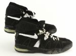 1994-96 Eric Montross Boston Celtics Signed Game Used Nike Air Shoes (MEARS LOA/JSA)
