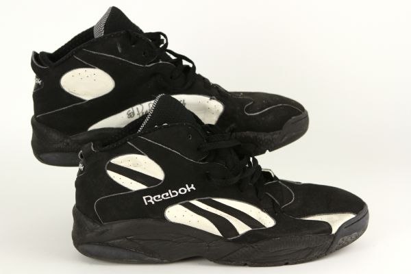 1989-94 Ed Pinckney Boston Celtics Signed Game Used Reebok Shoes (JSA/MEARS LOA)