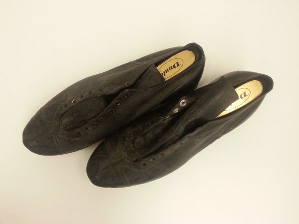 1957 Circa Wes Covington Milwaukee Braves Game Worn Cleats with Family Provenance