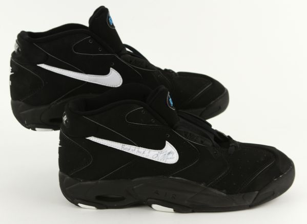 1994 Greg Minor Boston Celtics Signed Nike Air Player Sample Sneakers (JSA)