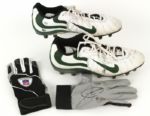 2002 Donald Driver Green Bay Packers Signed Game Worn Cleats & Gloves (MEARS LOA/JSA)