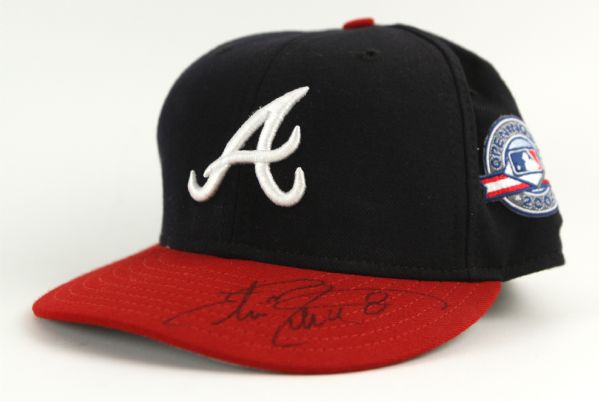 2004 Eli Marrero Atlanta Braves Signed Game Worn Opening Day Cap (MEARS LOA/MLB Hologram/JSA)