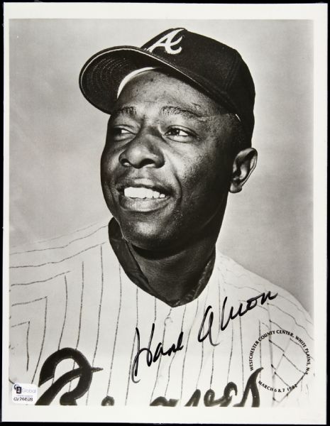 1982 Hank Aaron Signed 8x10 Photograph (JSA)