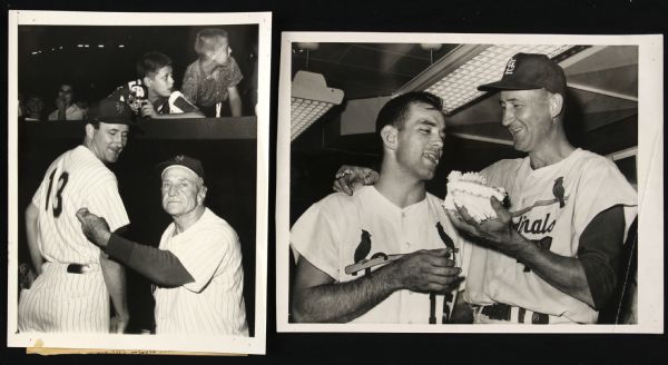 1960s Roger Craig w/ Casey Stengel  8x10 B&W Original Wire Photo (Lot of 2)
