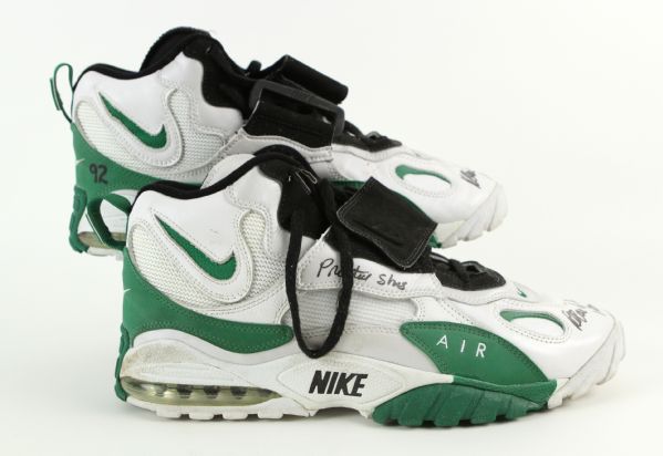 1995 Reggie White Green Bay Packers Signed Practice Worn Turf Shoes (MEARS LOA/JSA)