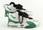 1995 Reggie White Green Bay Packers Signed Practice Worn Turf Shoes (MEARS LOA/JSA)