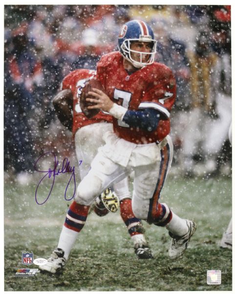 1980s John Elway Denver Broncos Signed 16" x 20" Photo *JSA* 