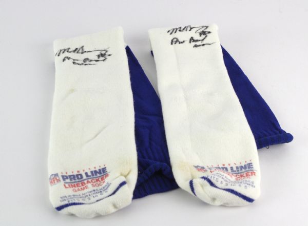 1984-93 Mike Singletary Chicago Bears Signed Pro Bowl Worn Socks (MEARS LOA/JSA)