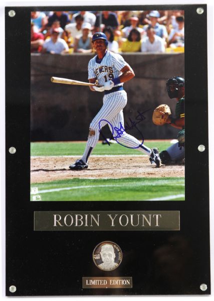 1989 Robin Yount Milwaukee Brewers Signed 11" x 14" Framed Display (JSA)