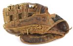 1964-68 Bill McCool Cincinnati Reds Signed Game Worn MacGregor Fielder's Mitt (MEARS LOA/JSA)