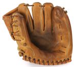 1953-60 Red Kress Cleveland Indians MacGregor Fielder's Mitt w/ 2 Charms (MEARS LOA)