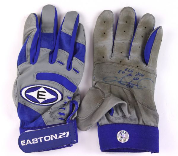 2003 (July 8) Sammy Sosa Chicago Cubs Signed Game Worn Career Home Run 513 Batting Gloves (MEARS LOA/Sosa Hologram)