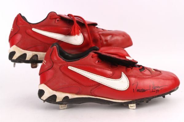 1998 Donovan Osborne St. Louis Cardinals Signed Game Worn Cleats (MEARS LOA/JSA)