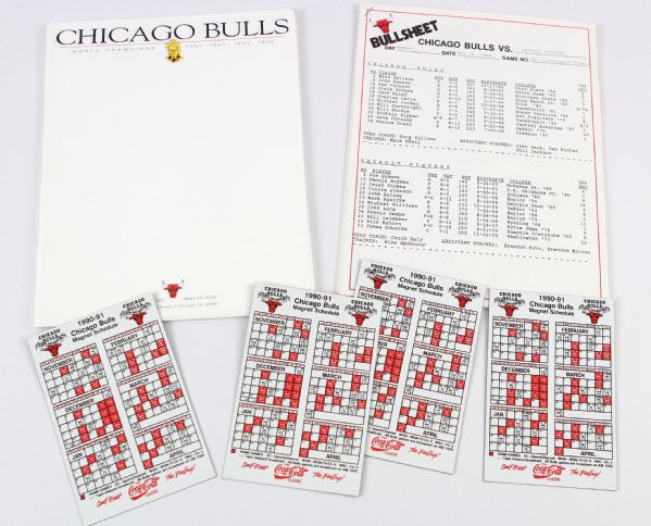 1989-1997 Chicago Bulls Paper Ephemera Lot (25)