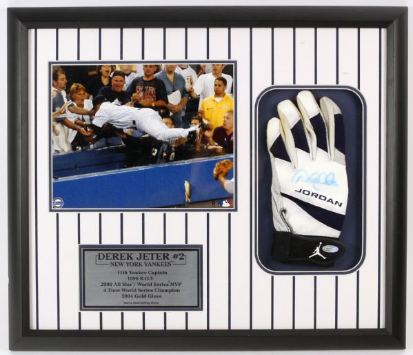 2004 Derek Jeter New York Yankees Autographed Game Worn Batting Glove (Steiner Hologram/Cert)