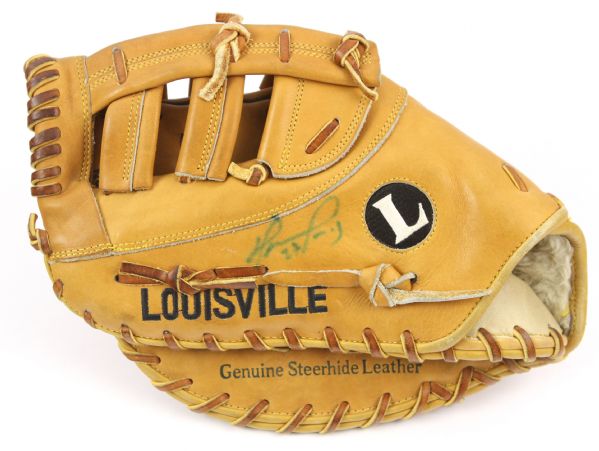 1997-2002 David Ortiz Minnesota Twins Signed Louisville Slugger TPX Pro Model First Basemans Mitt (MEARS LOA/JSA)