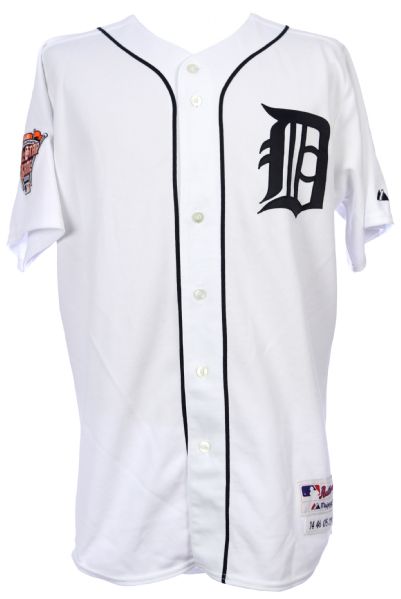 2005 Placido Polanco Detroit Tigers Signed Team Issued Home Jersey (MEARS LOA/JSA/MLB Hologram)