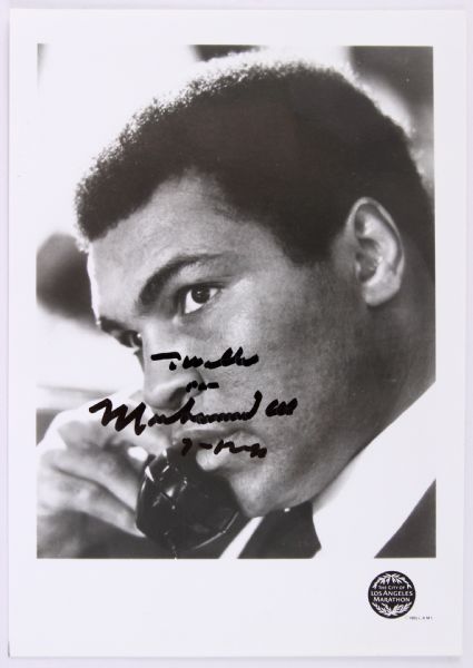 1985 Muhammad Ali World Heavyweight Champion Signed 5" x 7" Los Angeles Marathon Promo Photo (JSA)