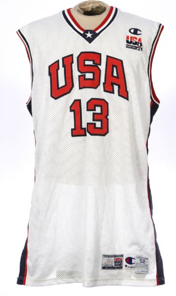 2000 Tim Duncan USA Olumpic Basketball Qualifying Jersey (MEARS LOA)