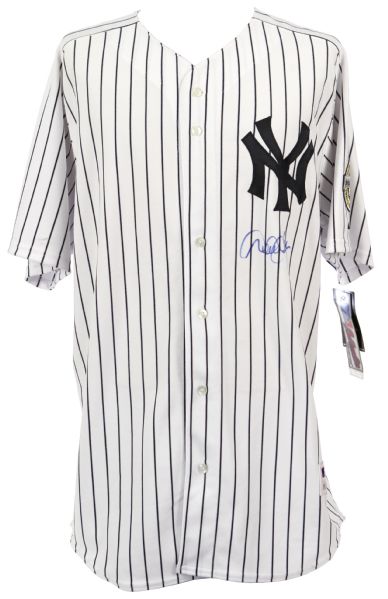 2009 Derek Jeter New York Yankees Signed Jersey w/ Yankee Stadium Inaugural Patch (Steiner/MLB Hologram)