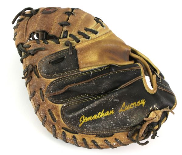 2014 Jonathan Lucroy Milwaukee Brewers Signed Game Worn Catchers Mitt (MEARS LOA/Waukesha Sportscards COA)