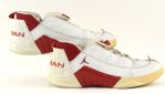1999-2000 Jeff McInnis Los Angeles Clippers Signed Game Worn Jordan Sneakers (MEARS LOA/JSA)