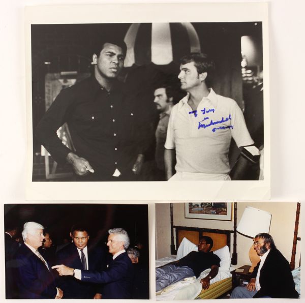 1975 Muhammad Ali World Heavyweight Champion Signed 8" x 10" Photo (JSA)