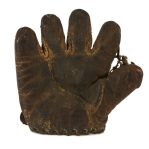 1920's Babe Ruth New York Yankees Player Endorsed AJ Reach Fielder's Mitt