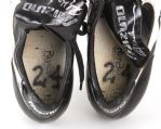 1985-89 Rickey Henderson New York Yankees Signed Game Worn Mizuno Cleats (MEARS LOA/JSA)