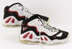1995-99 Rodney Rogers Los Angeles Clippers Signed Game Worn Nike Sneakers (MEARS LOA/JSA)