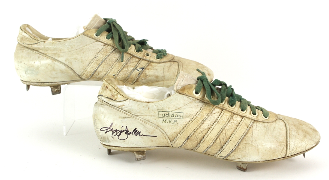 1968-75 Reggie Jackson Oakland Athletics Signed Game Worn Adidas Cleats (MEARS LOA & PSA/DNA)