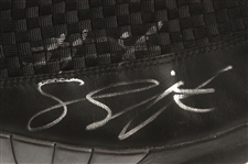 2000-01 Stromile Swift Vancouver Grizzlies Signed Game Worn Air Jordan XV Sneakers (MEARS LOA/JSA)