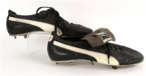 1977-81 Reggie Jackson New York Yankees Puma Game Worn Cleats (MEARS LOA)