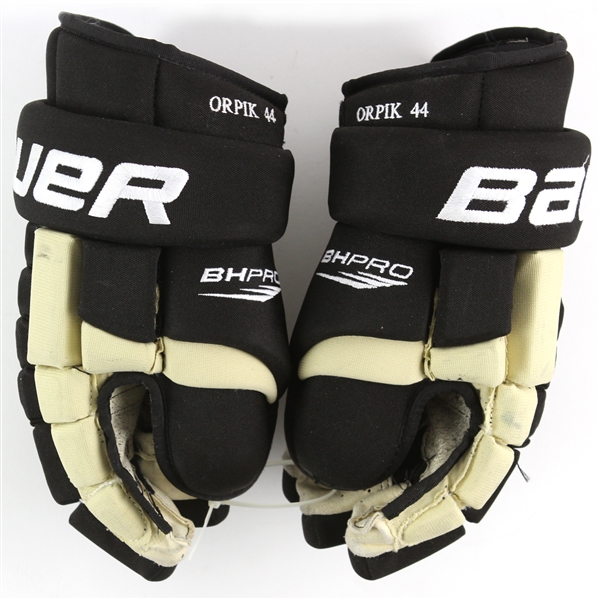 2011-12 Brooks Orpik Pittsburgh Penguins Game Worn Bauer Gloves (MEARS LOA)
