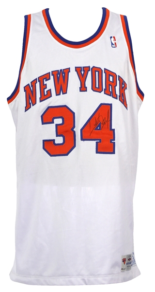 1994-95 Charles Oakley New York Knicks Signed Game Worn Home Jersey (MEARS LOA/JSA)