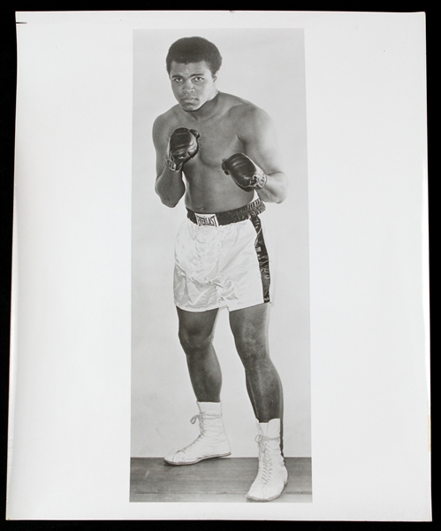 1970s Muhammad Ali World Heavyweight Champion 8" x 10" Photo 