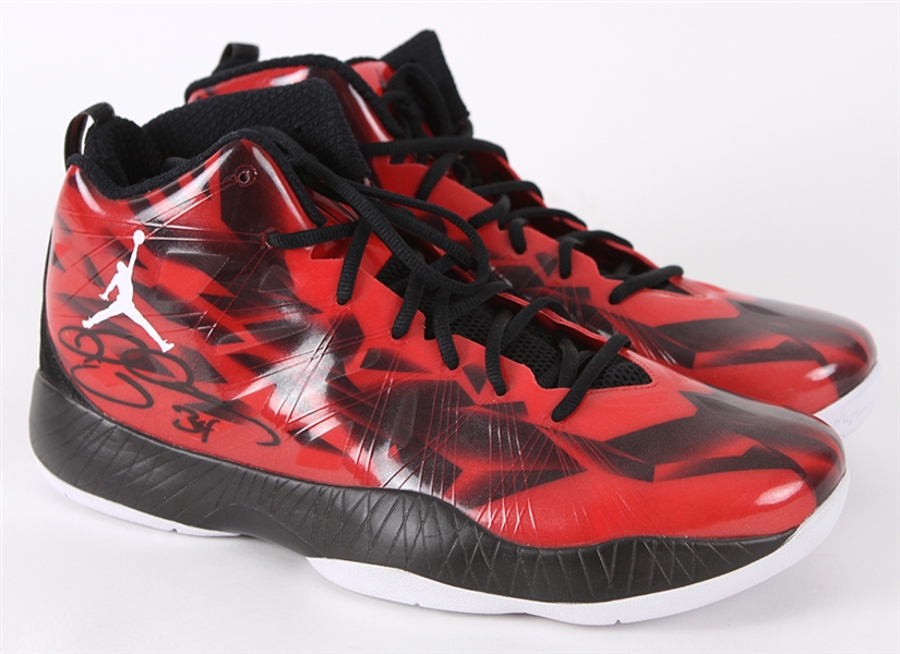 2012-13 Ray Allen Miami Heat Signed Air Jordan Sneakers (MEARS LOA/JSA)