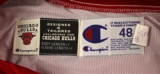 1996-1997 circa Chicago Bulls Warm Up Jacket