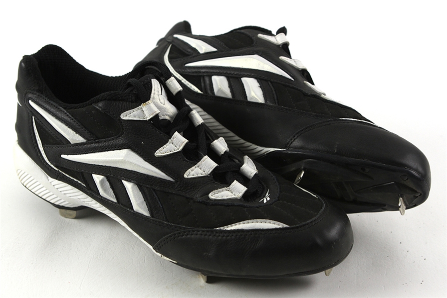 1996-97 Kevin Brown Florida Marlins Game Worn Reebok Cleats (MEARS LOA)