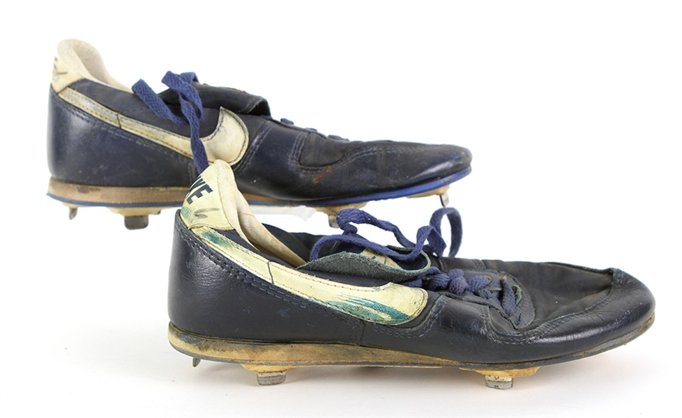 1986-88 Wally Backman New York Mets Game Worn Nike Cleats (MEARS LOA)
