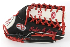 2003-06 Ruben Sierra Rangers/Twins Rawlings Fielders Mitt (MEARS LOA)