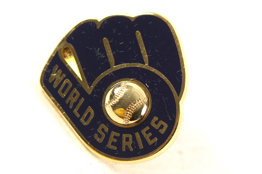 1982 Milwaukee Brewers World Series Press Lapel Pin