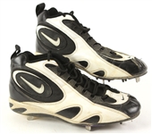1996 Ray Durham Chicago White Sox Game Worn Nike Cleats (MEARS LOA)
