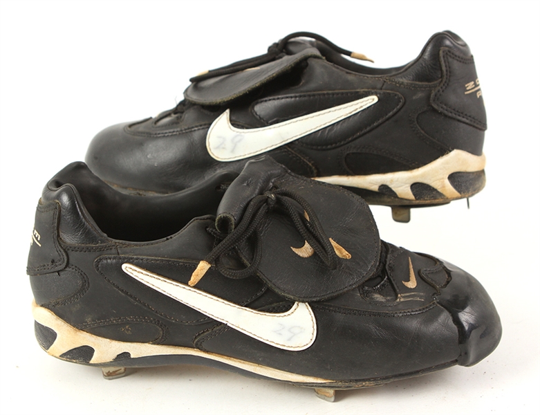 1998 Masato Yoshii New York Mets Game Worn Nike Cleats (MEARS LOA)
