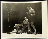 1930s-40s Joe Louis World Heavyweight Champion 7" x 9" Original Photo