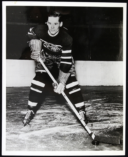 1942 Cully Dahlstrom Chicago Blackhawks 8" x 10" Original Photo