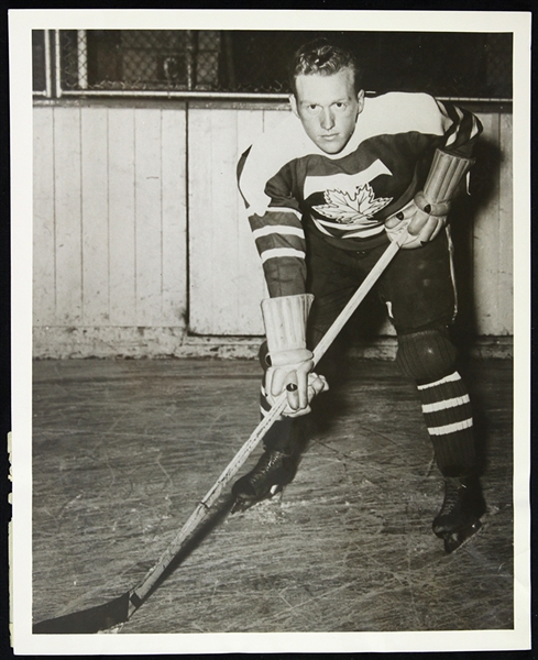 1948 Normie Brown University of Toronto 8" x 10" Original Photo