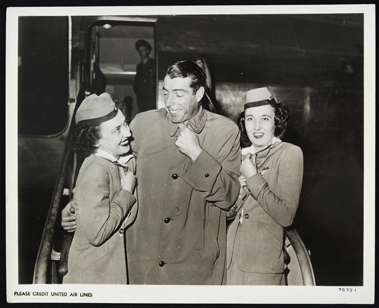 1946 Joe DiMaggio New York Yankees 8" x 10" Original Photo
